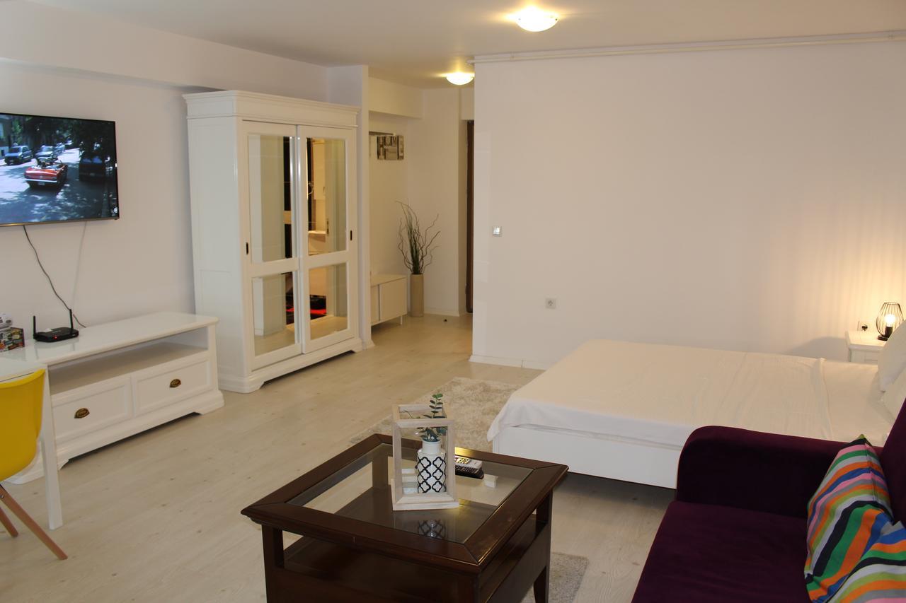 Airport Residence 2 奥托佩尼 外观 照片